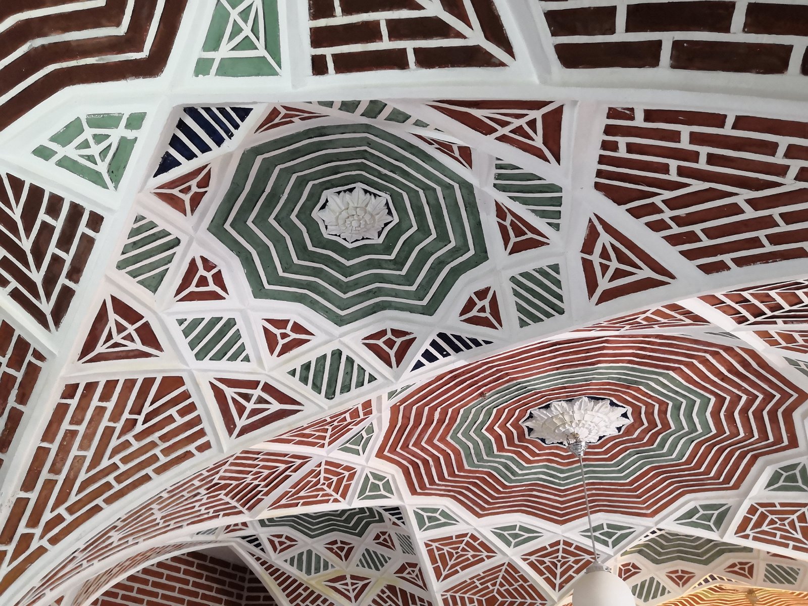 3. Perski sufit w Tabriz.