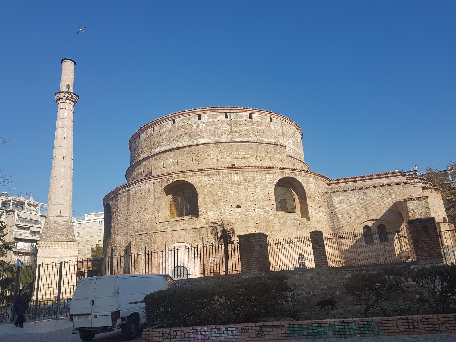 74. Zabytkowa 'Rotunda' w Salonikach.