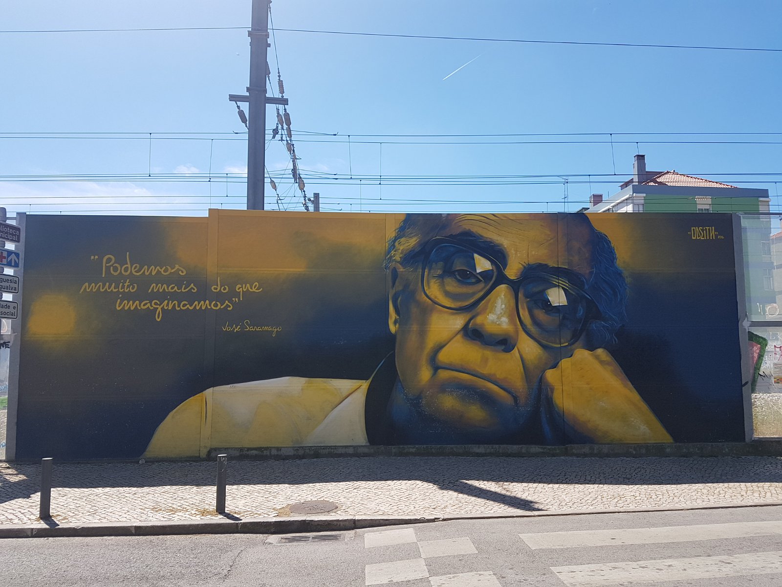 102. Mural w miasteczku Agualva-Cacém.